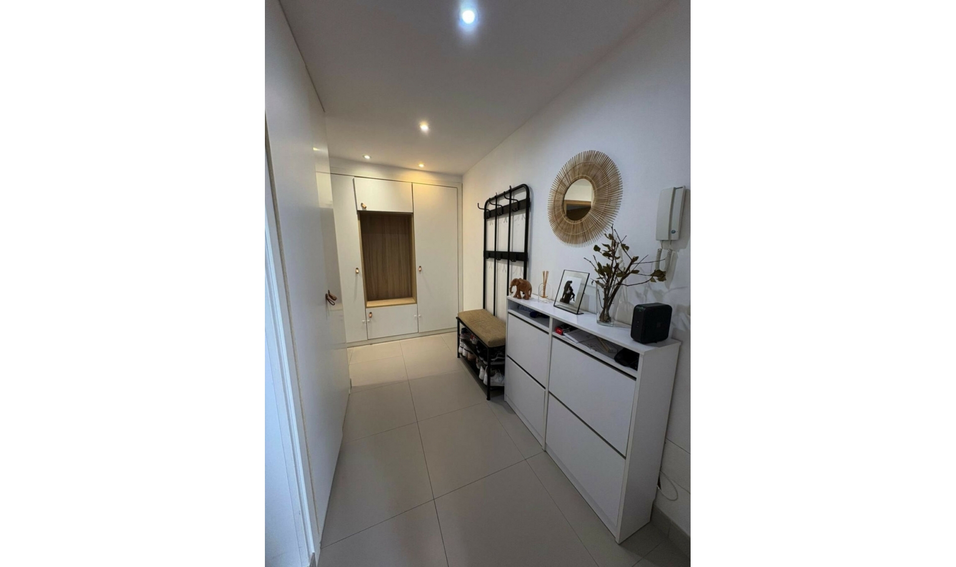 Resale - Apartment -
Marbella