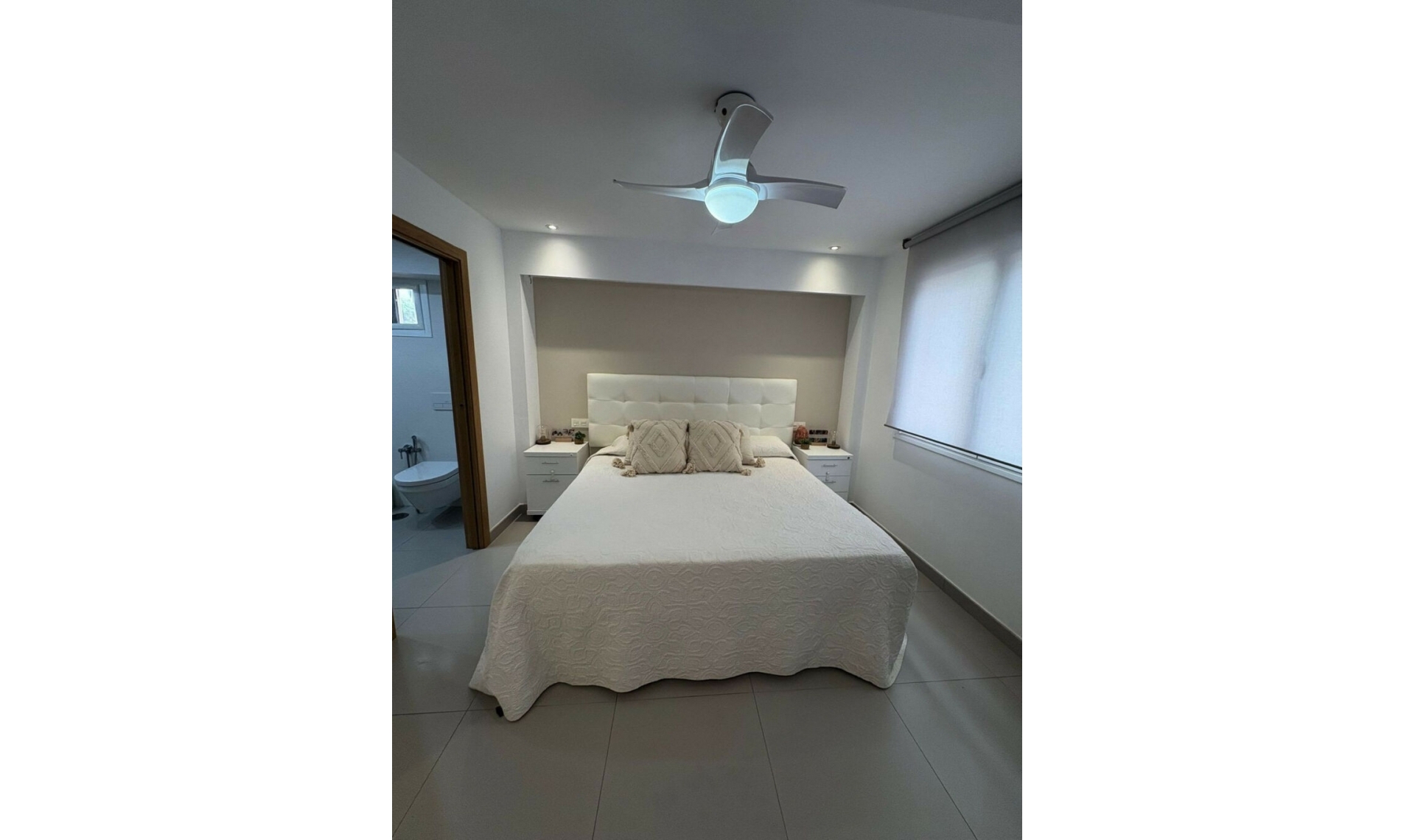 Resale - Apartment -
Marbella