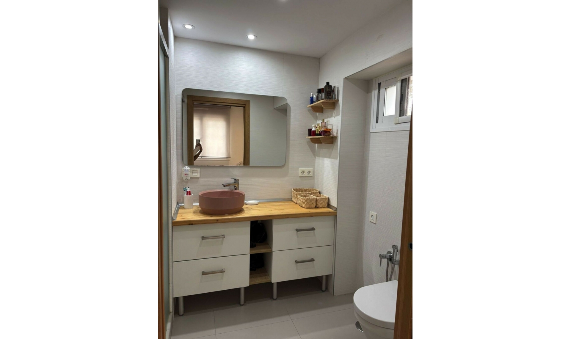 Resale - Apartment -
Marbella