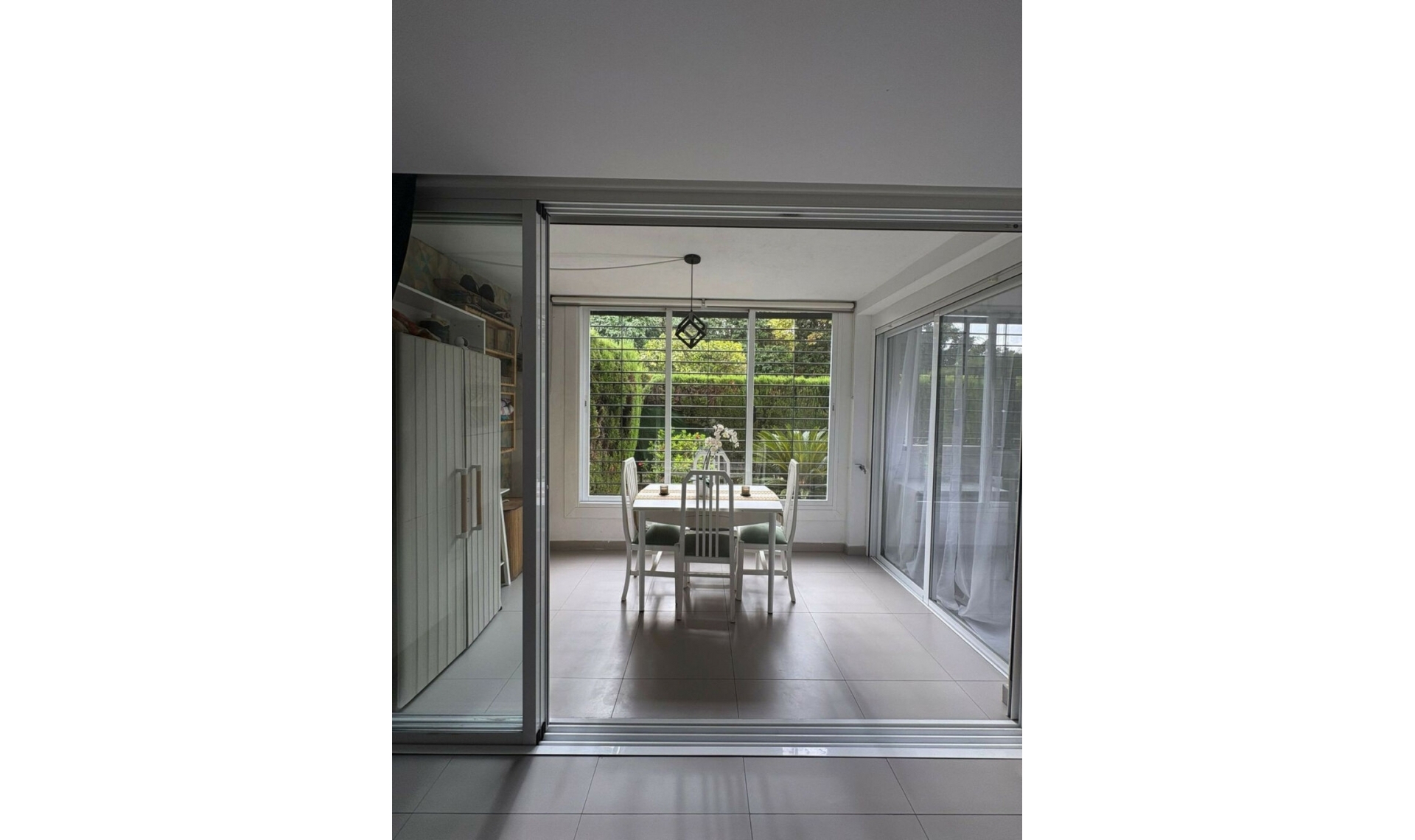 Resale - Apartment -
Marbella