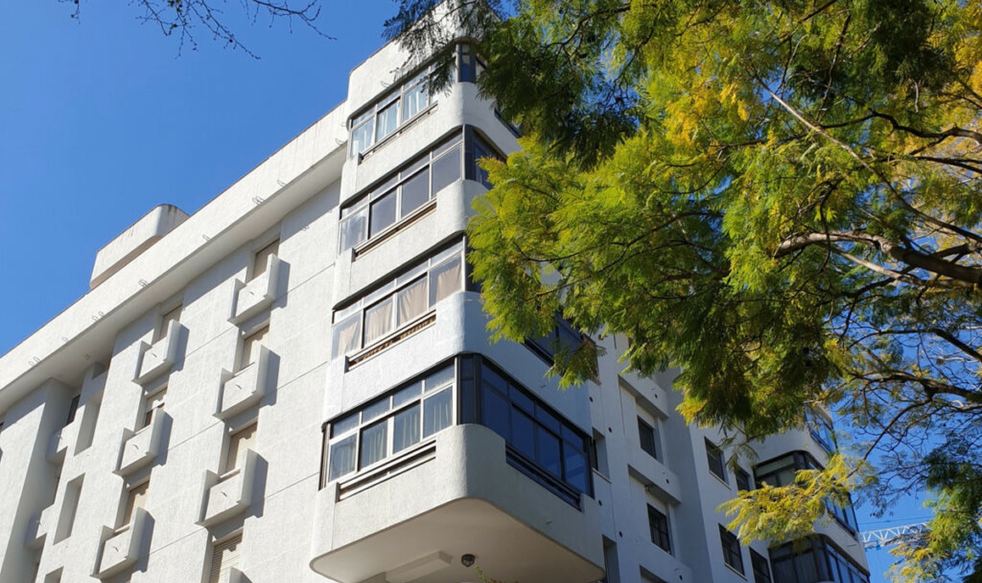 Resale - Apartment -
Marbella