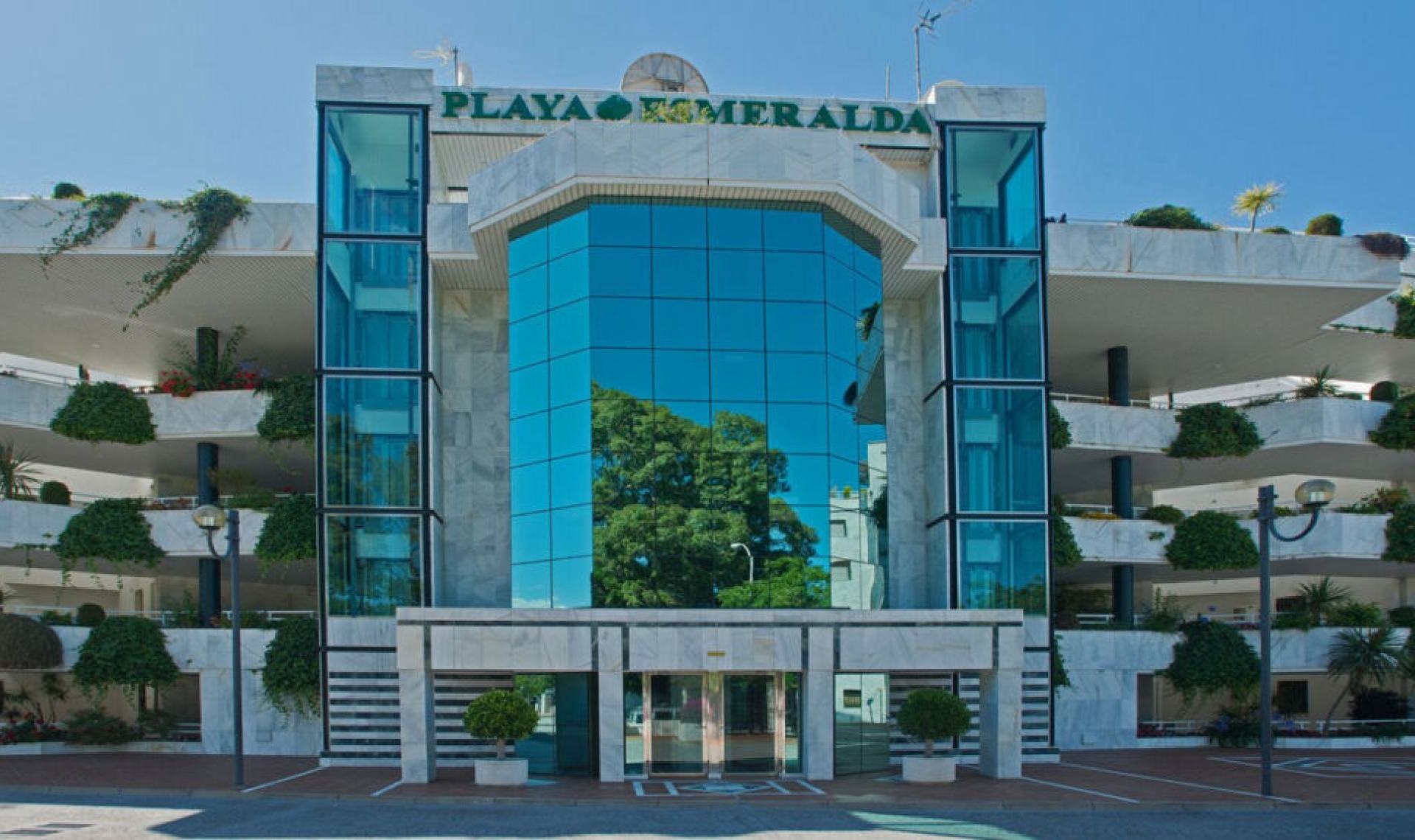 Resale - Apartment -
Marbella