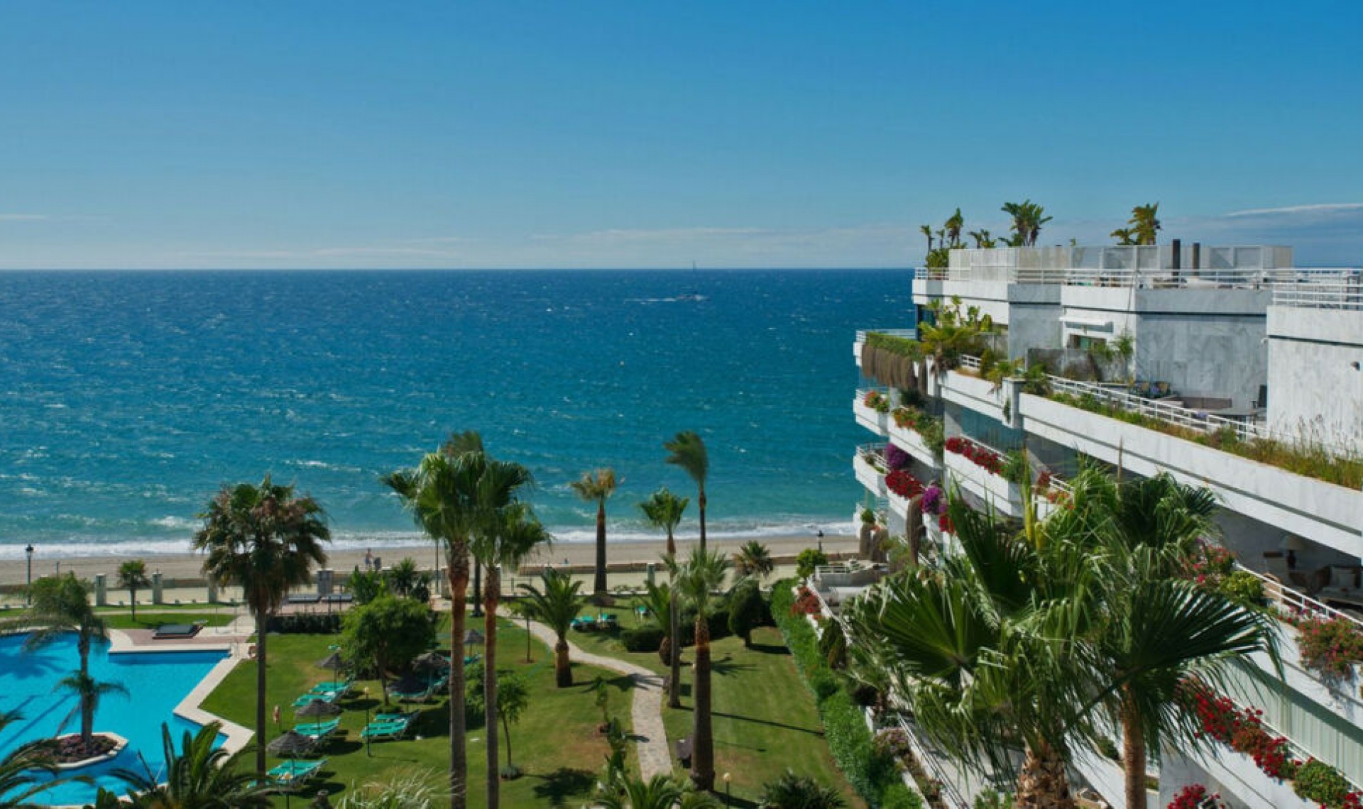 Resale - Apartment -
Marbella
