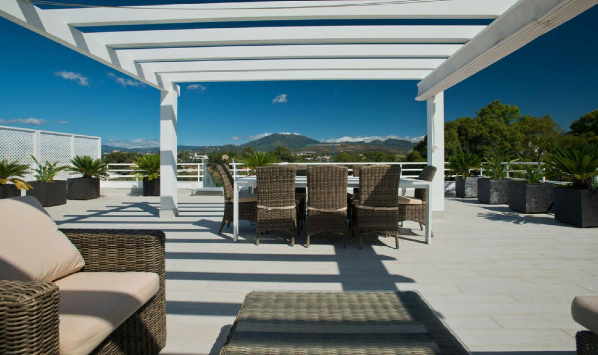 Resale - Apartment -
Marbella