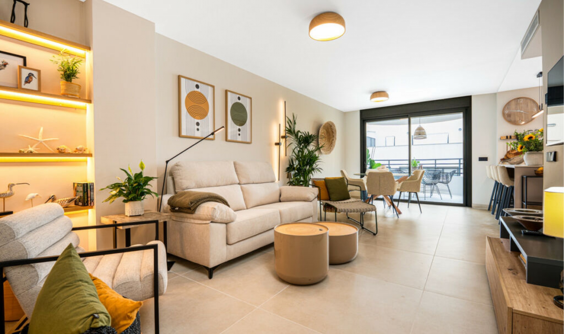 Resale - Apartment -
Marbella