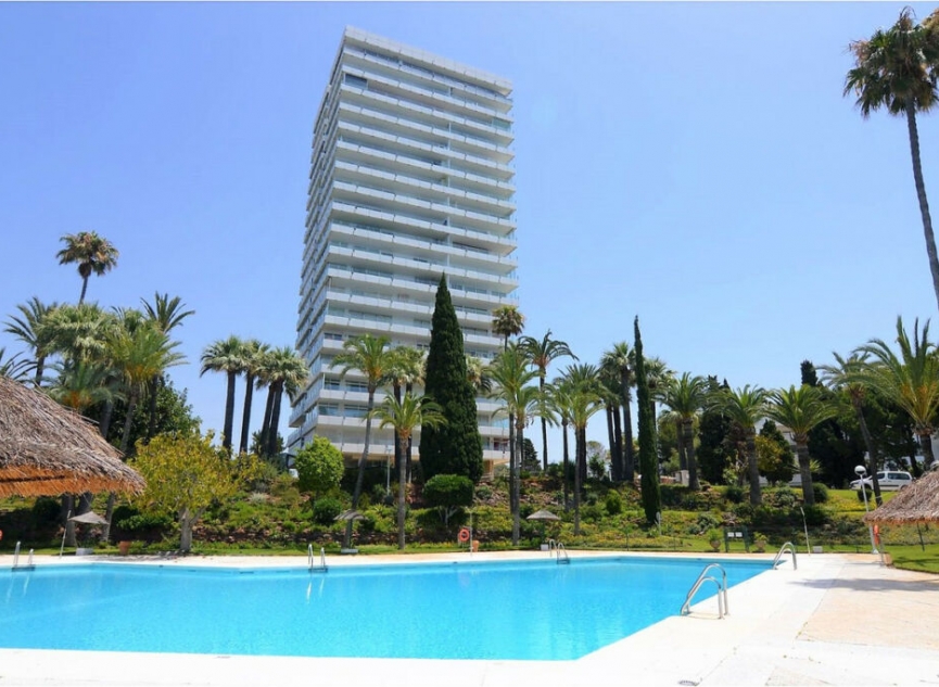 Resale - Apartment -
Marbella