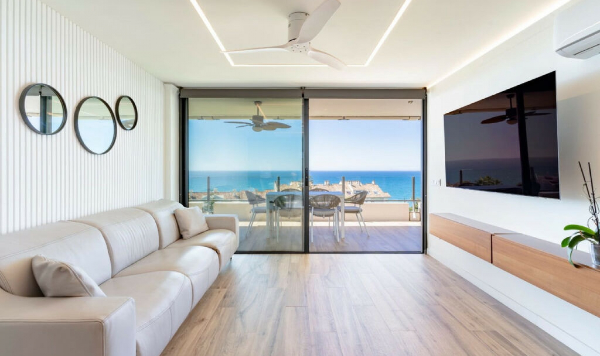 Resale - Apartment -
Marbella