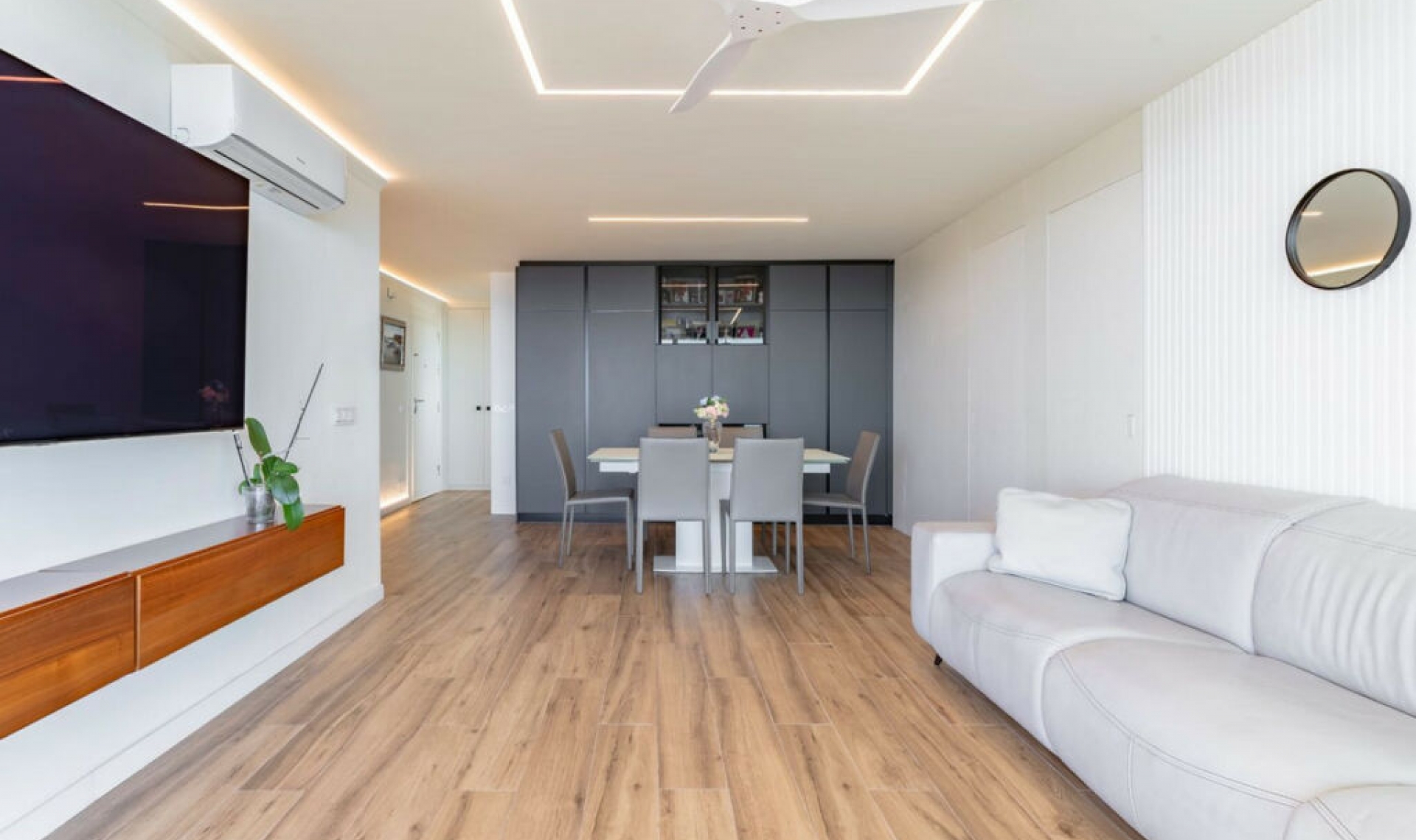 Resale - Apartment -
Marbella