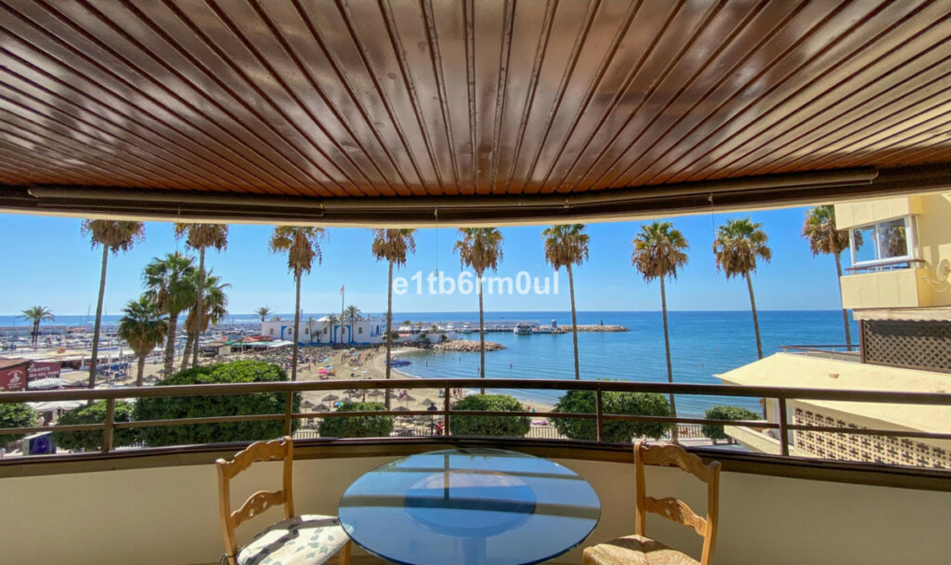 Resale - Apartment -
Marbella