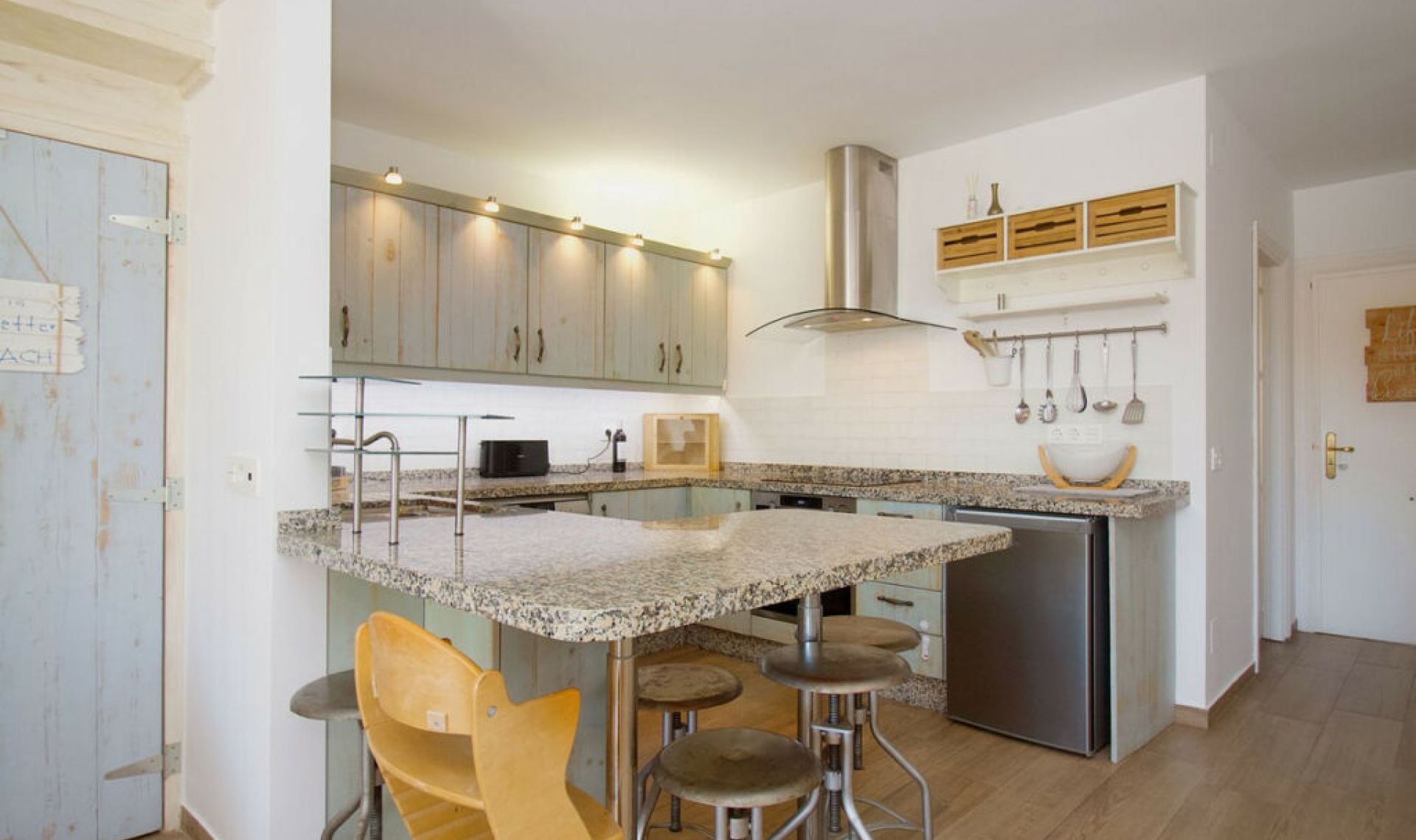 Resale - Apartment -
Marbella