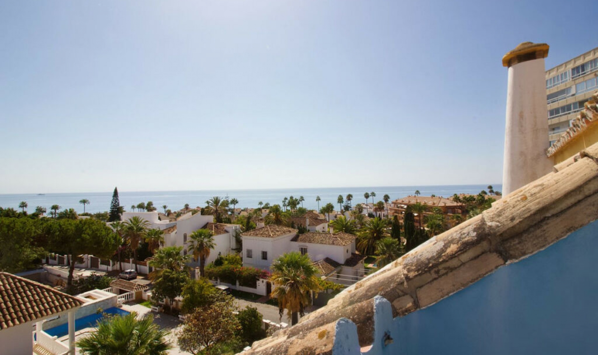Resale - Apartment -
Marbella