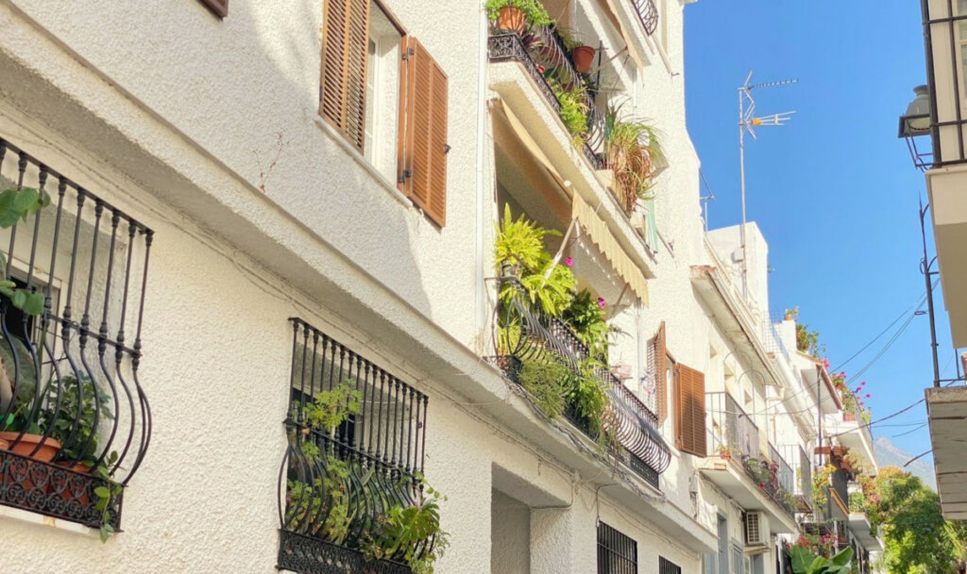 Resale - Apartment -
Marbella