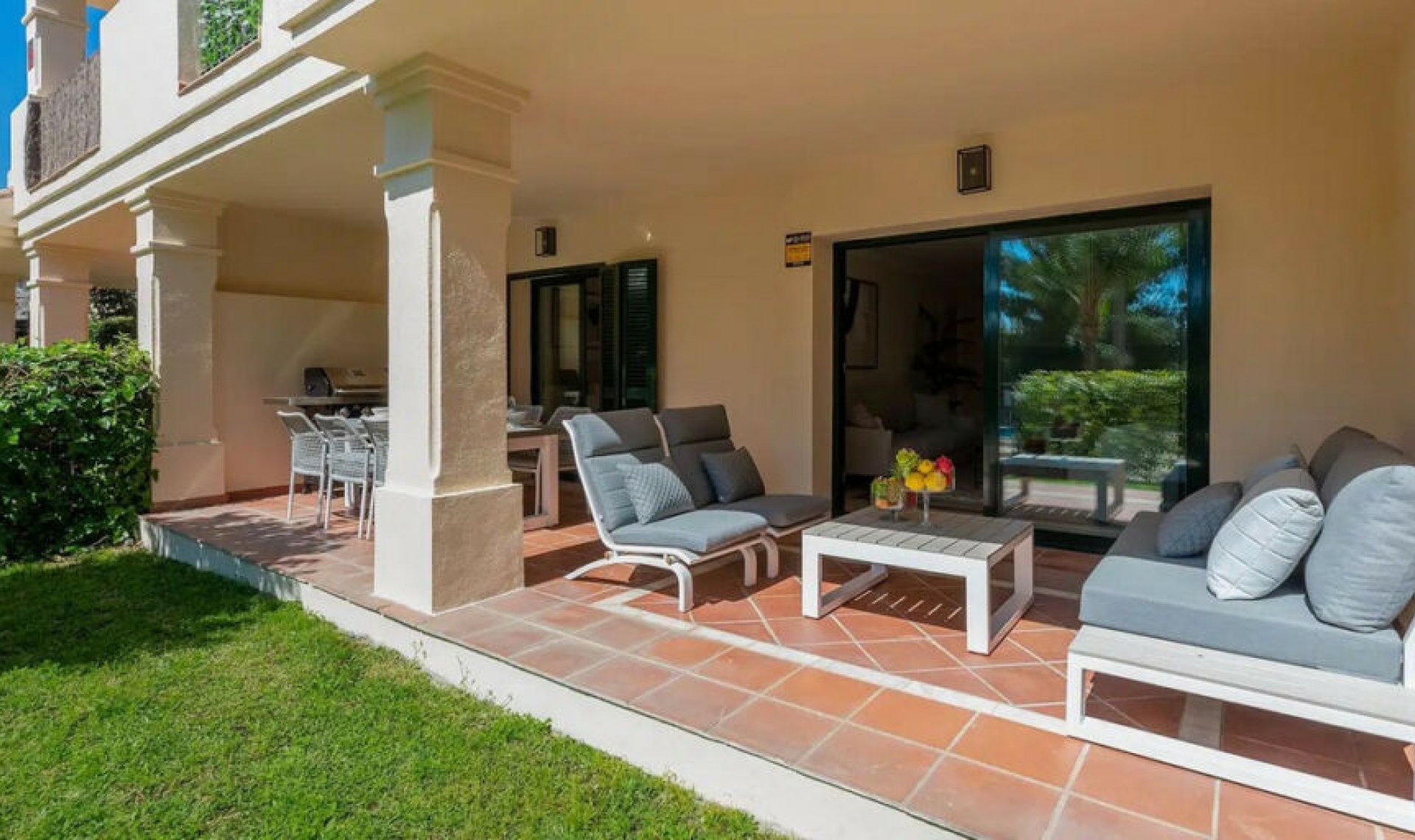 Resale - Apartment -
Marbella