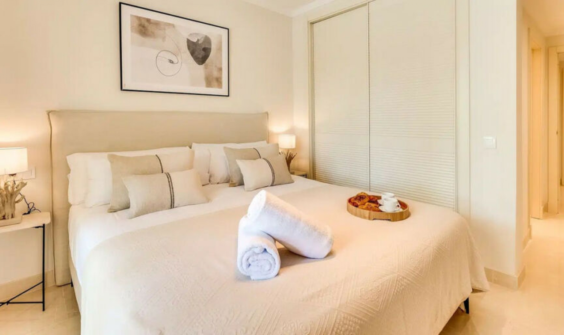 Resale - Apartment -
Marbella