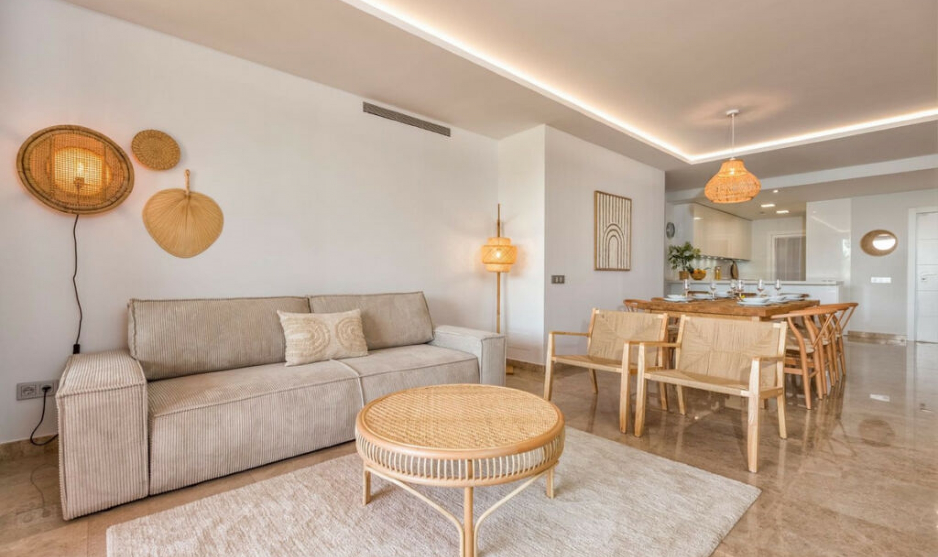 Resale - Apartment -
Marbella