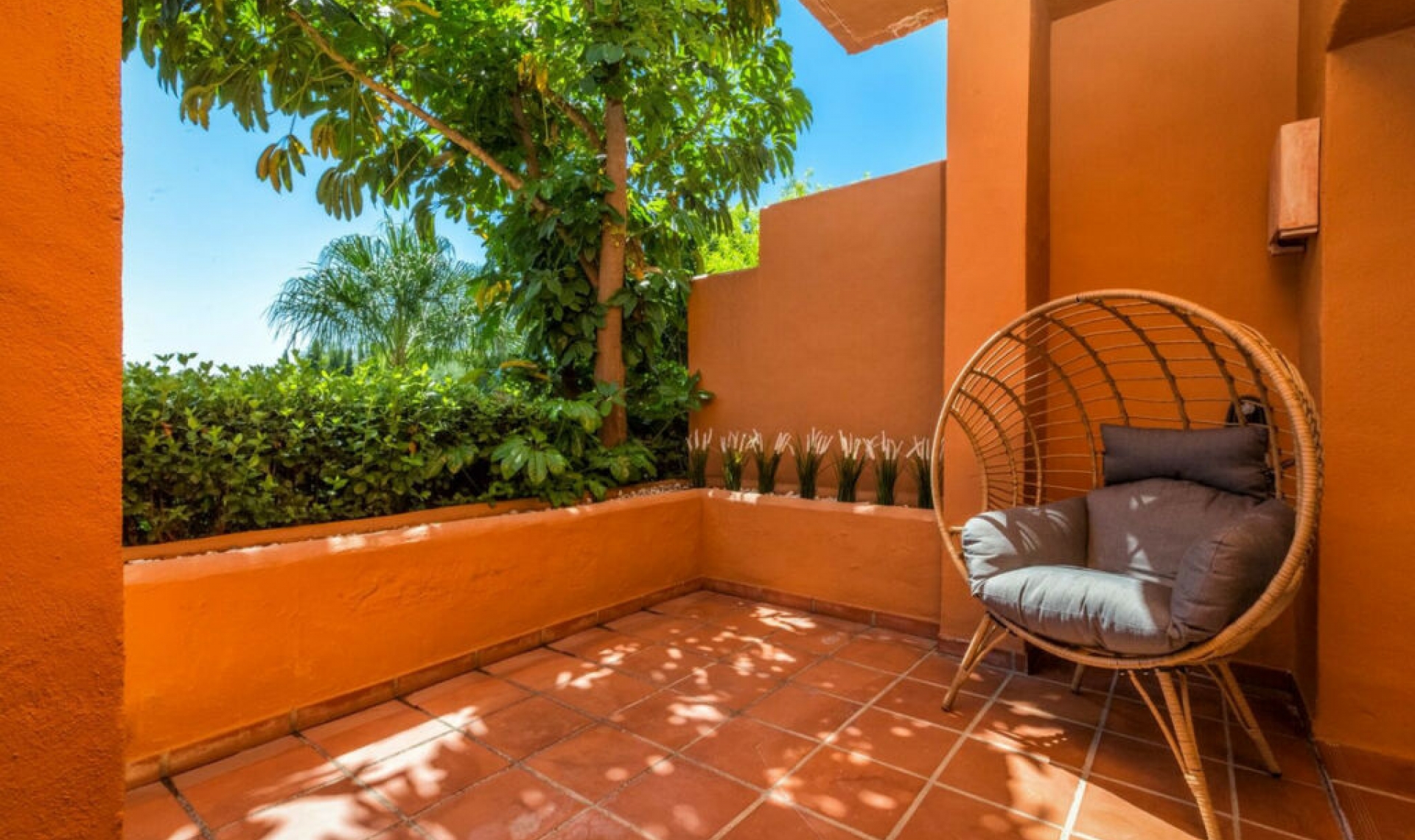 Resale - Apartment -
Marbella