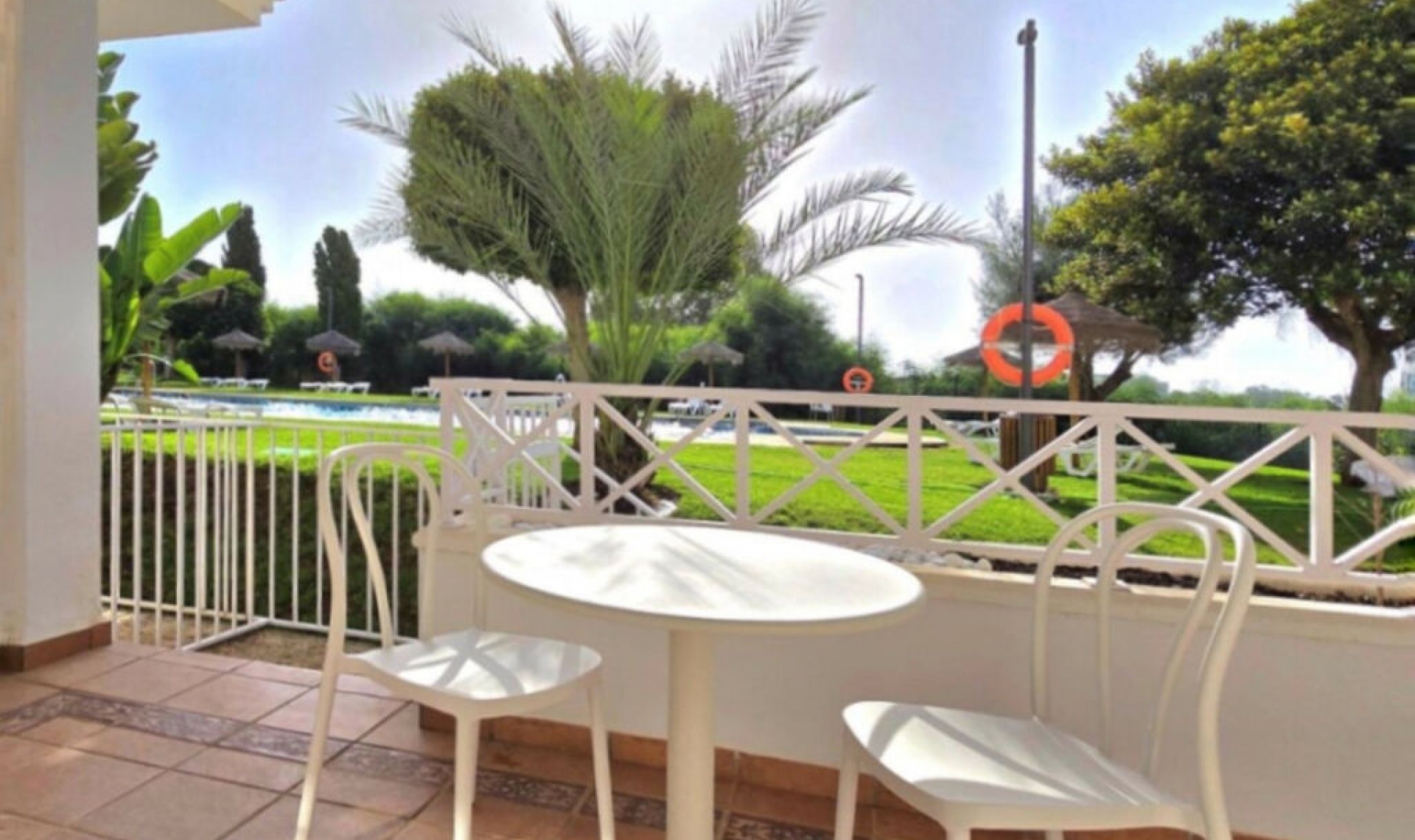 Resale - Apartment -
Marbella
