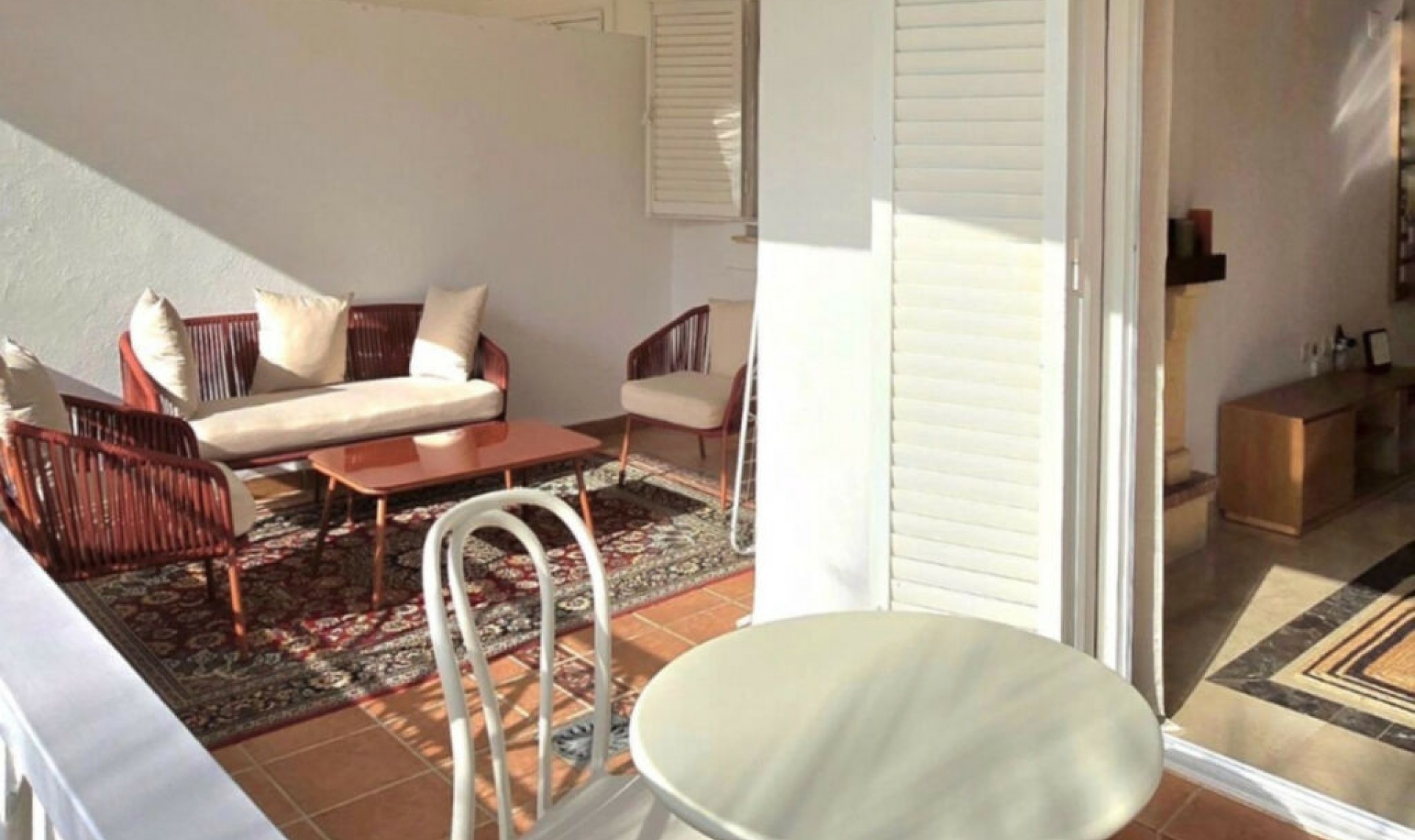 Resale - Apartment -
Marbella