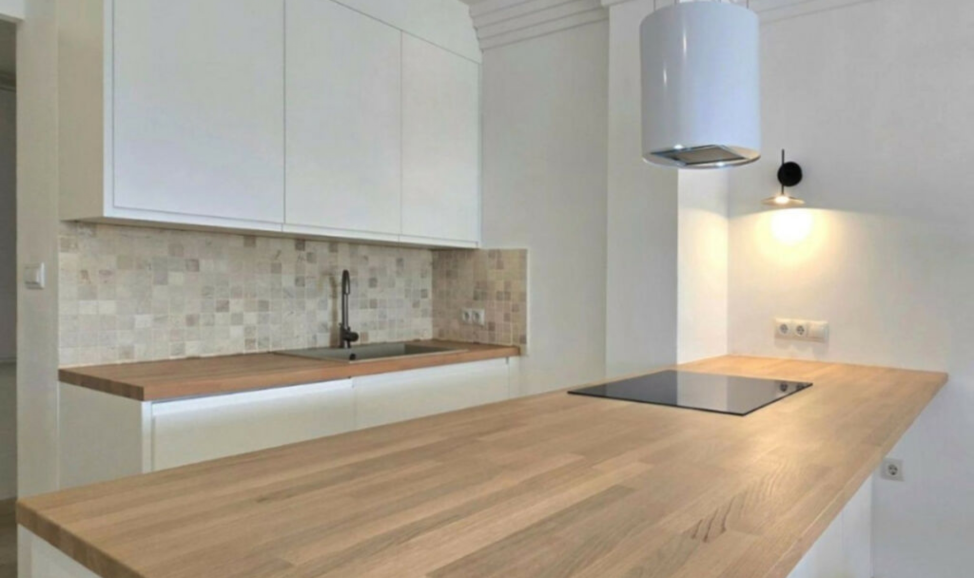 Resale - Apartment -
Marbella