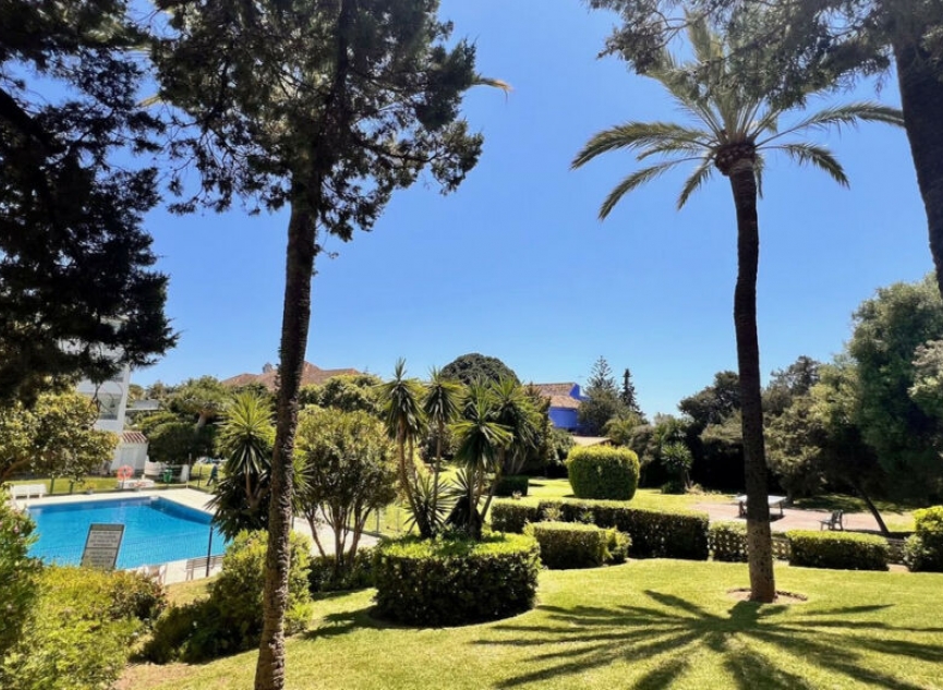 Resale - Apartment -
Marbesa