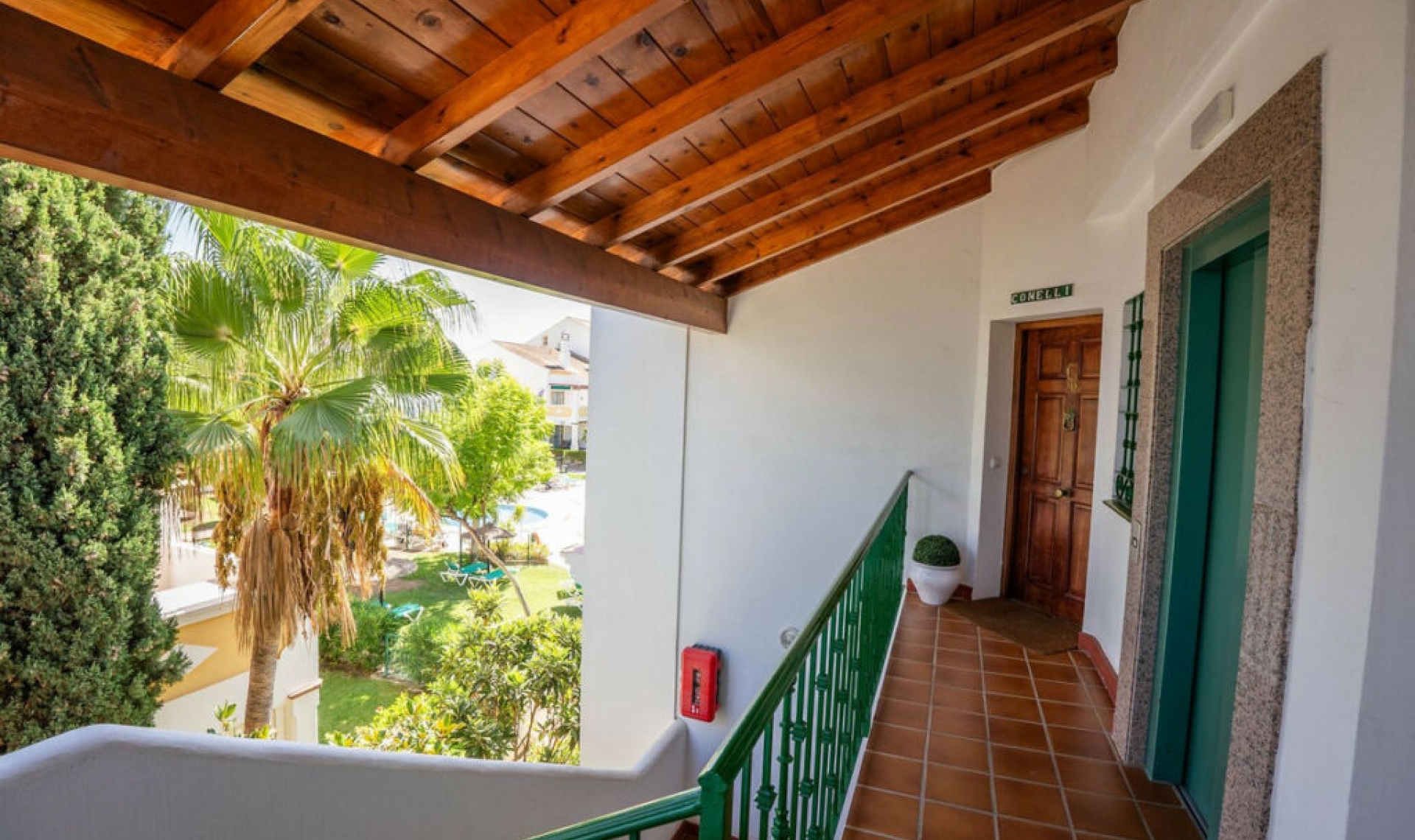Resale - Apartment -
Marbesa