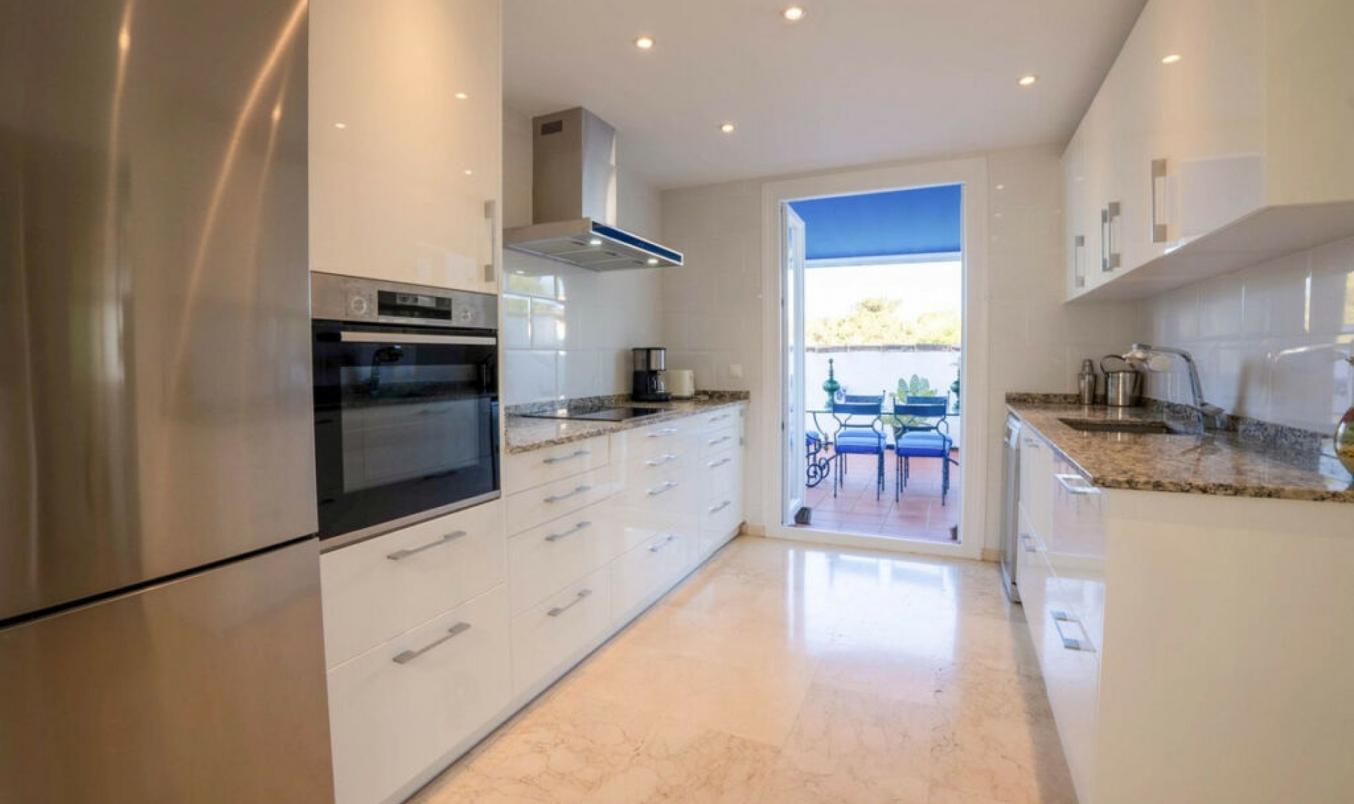 Resale - Apartment -
Marbesa