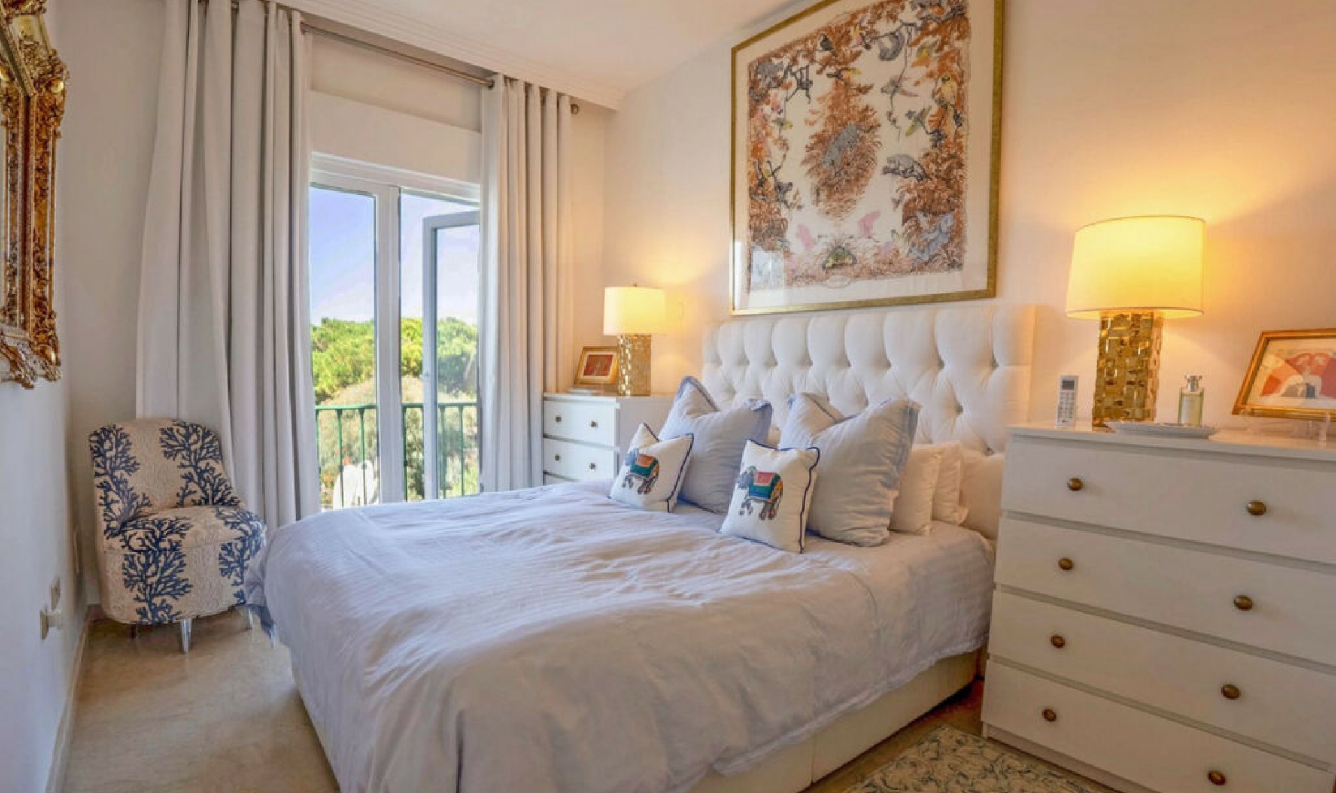 Resale - Apartment -
Marbesa