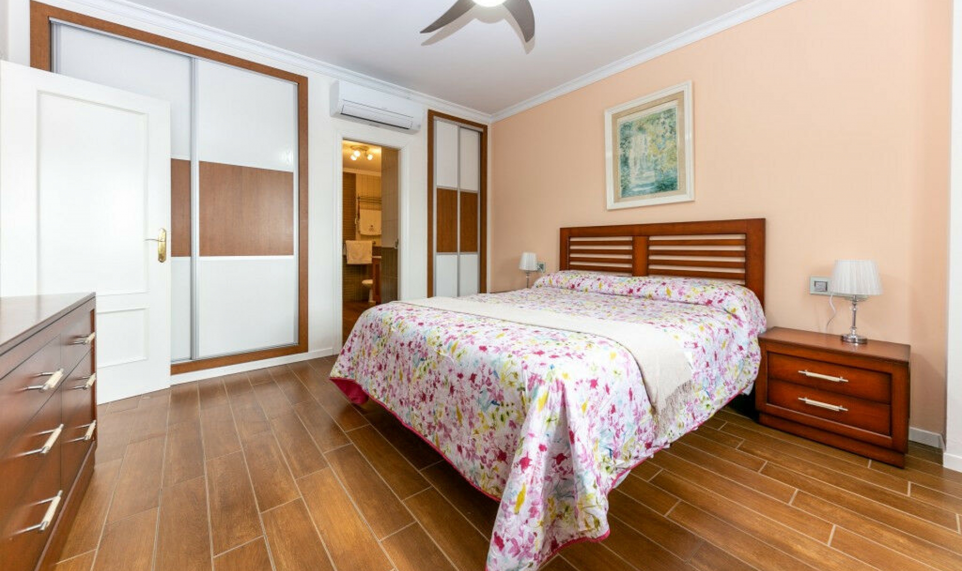 Resale - Apartment -
Mijas Costa