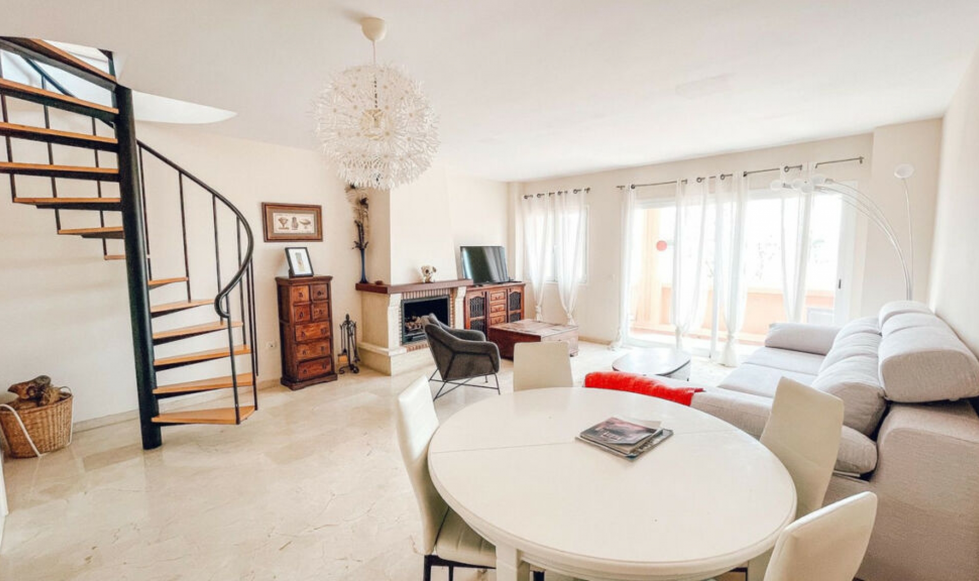 Resale - Apartment -
Mijas Costa
