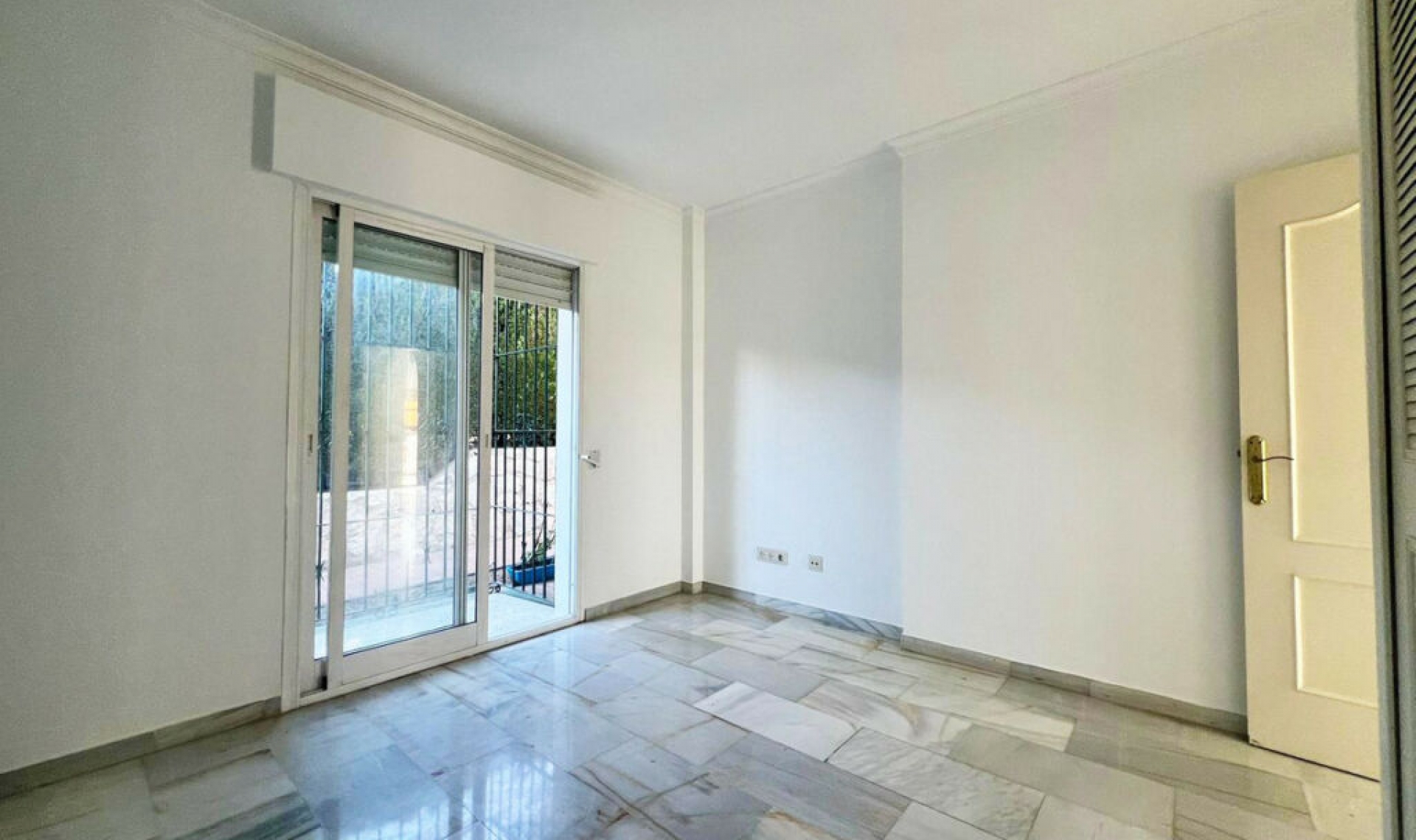 Resale - Apartment -
Mijas Costa