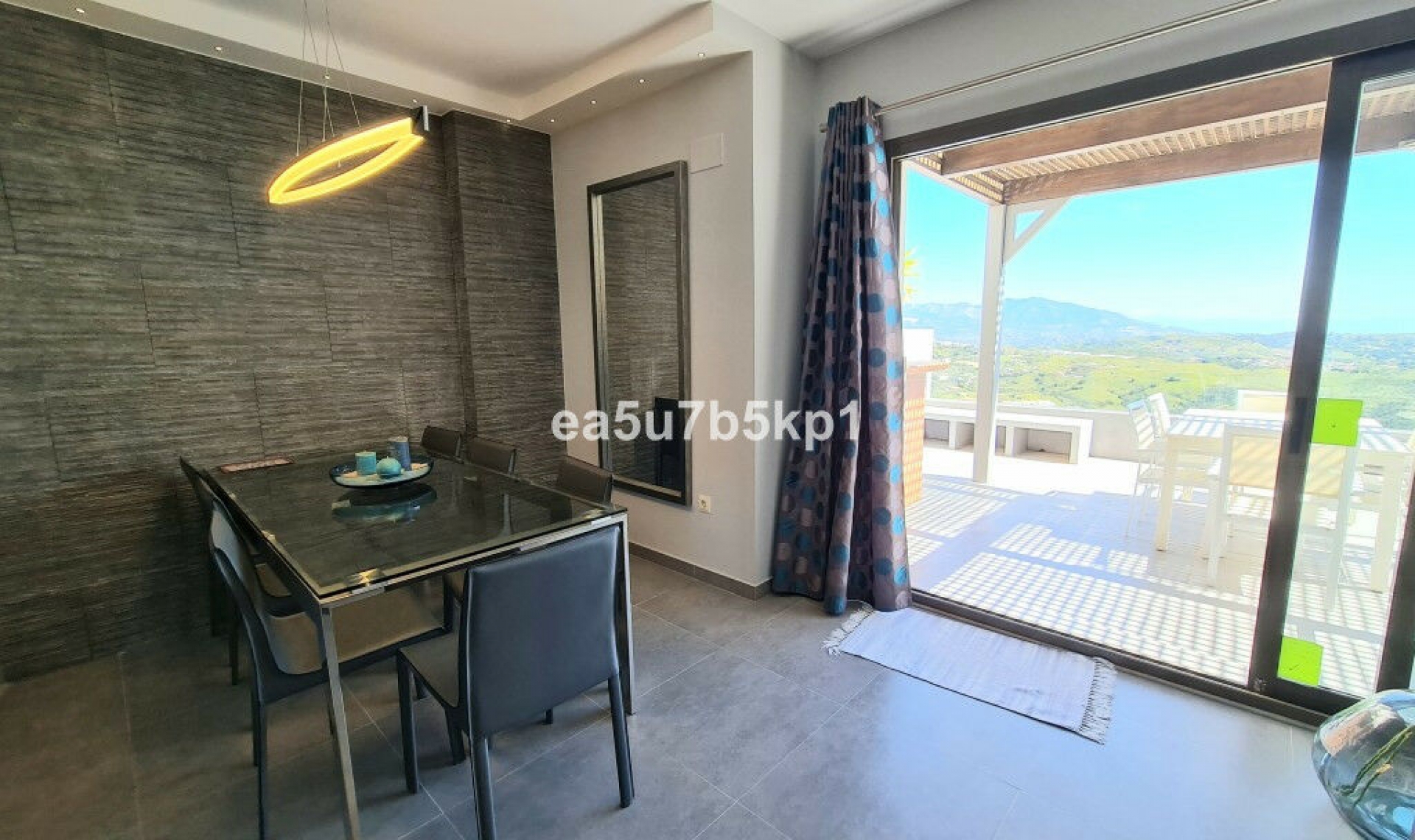 Resale - Apartment -
Mijas Costa