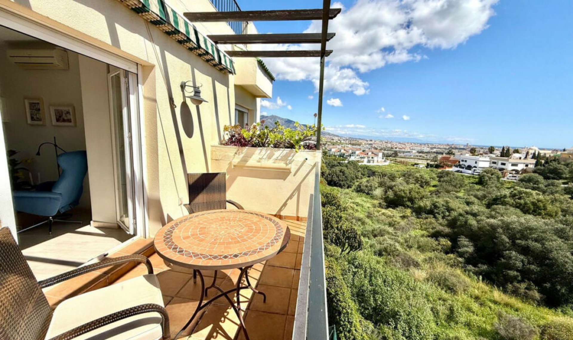 Resale - Apartment -
Mijas Costa