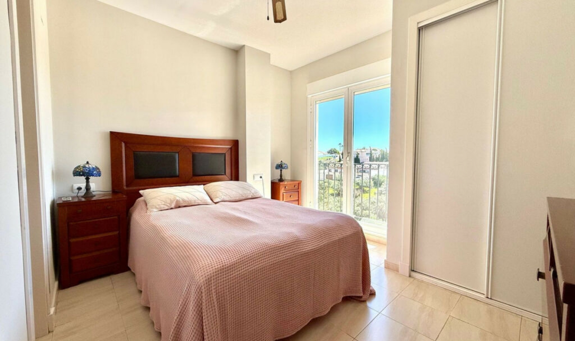 Resale - Apartment -
Mijas Costa