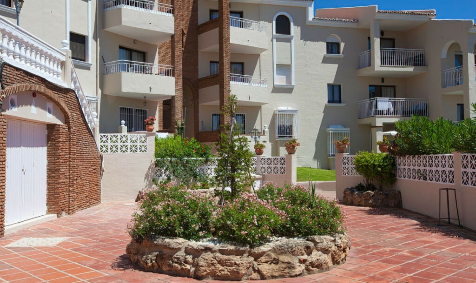 Resale - Apartment -
Mijas Costa