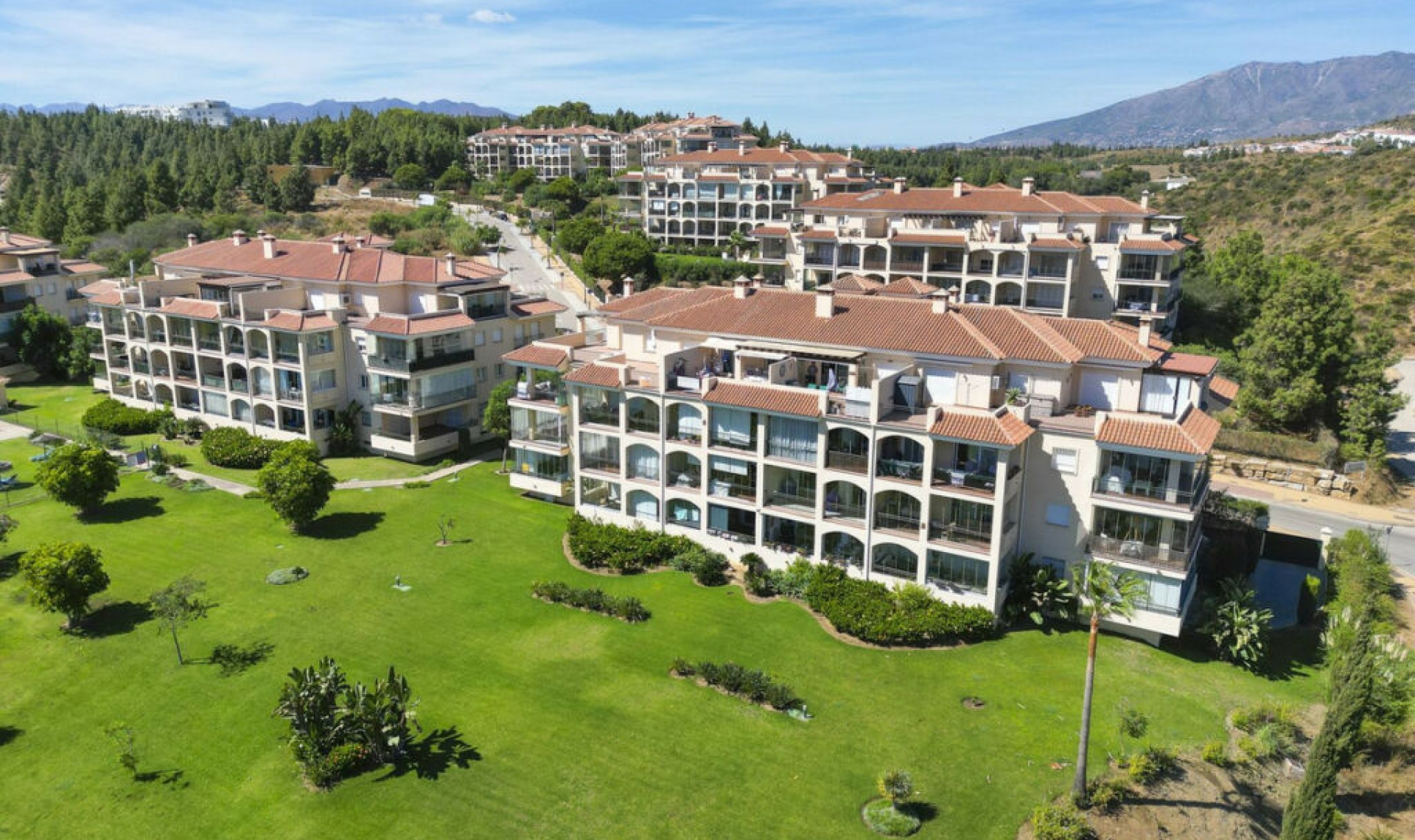 Resale - Apartment -
Mijas Costa