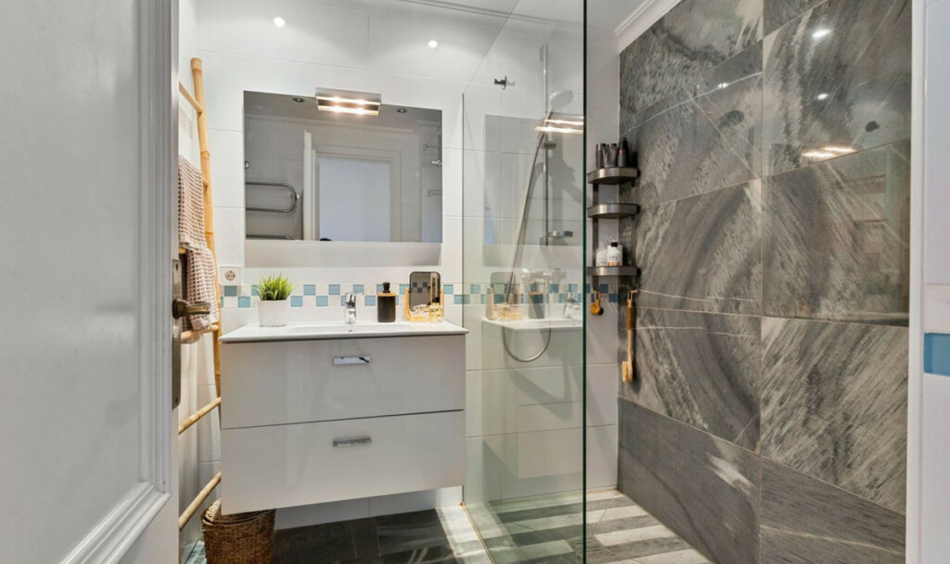 Resale - Apartment -
Mijas Costa