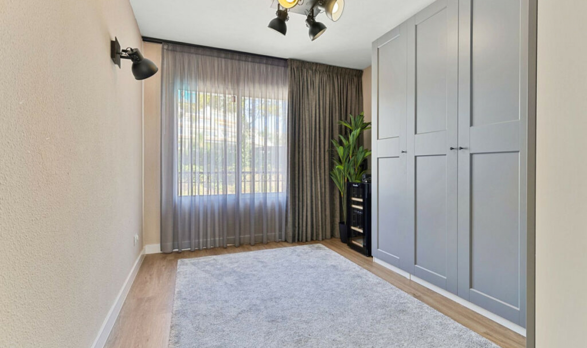 Resale - Apartment -
Mijas Costa
