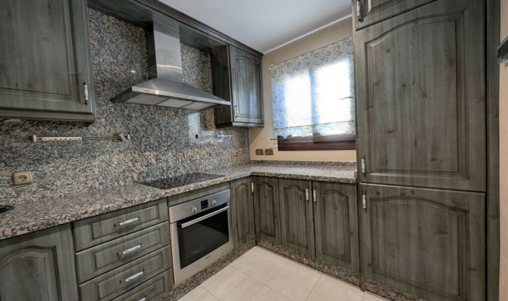 Resale - Apartment -
Mijas