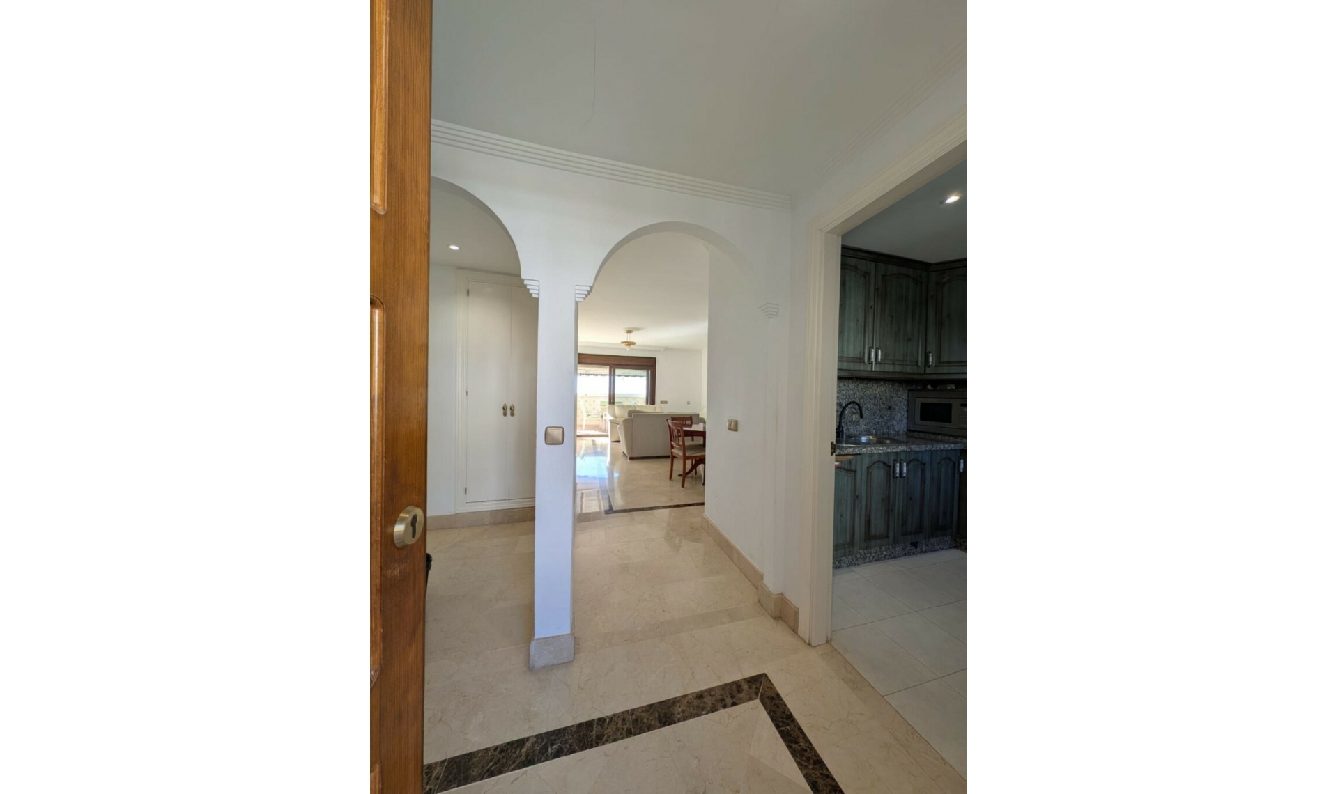 Resale - Apartment -
Mijas