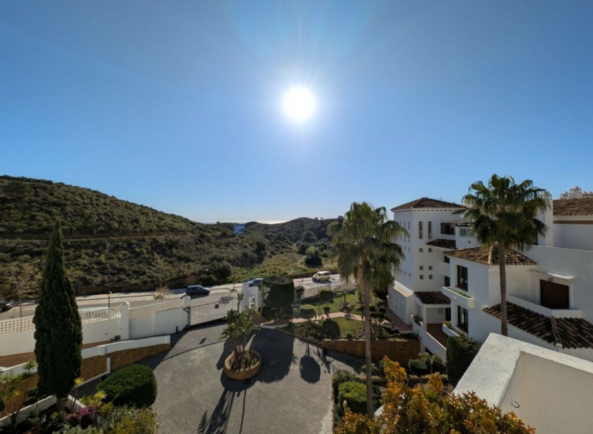Resale - Apartment -
Mijas