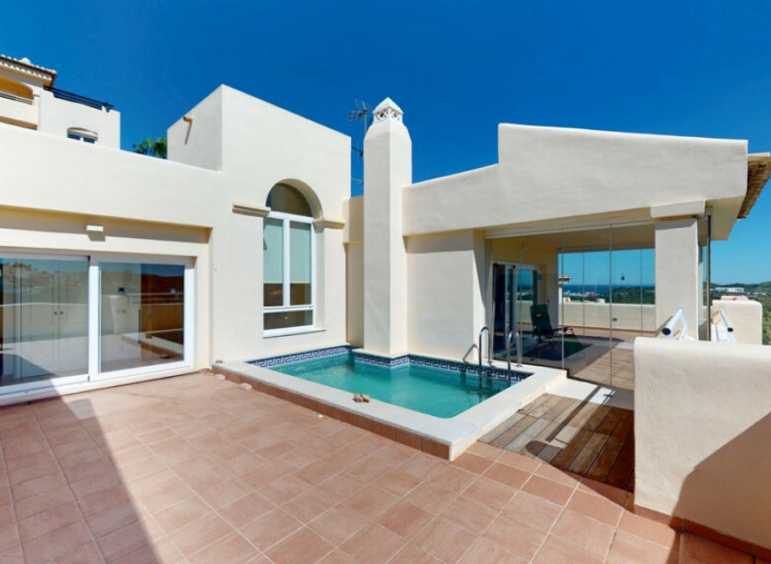 Resale - Apartment -
Mijas