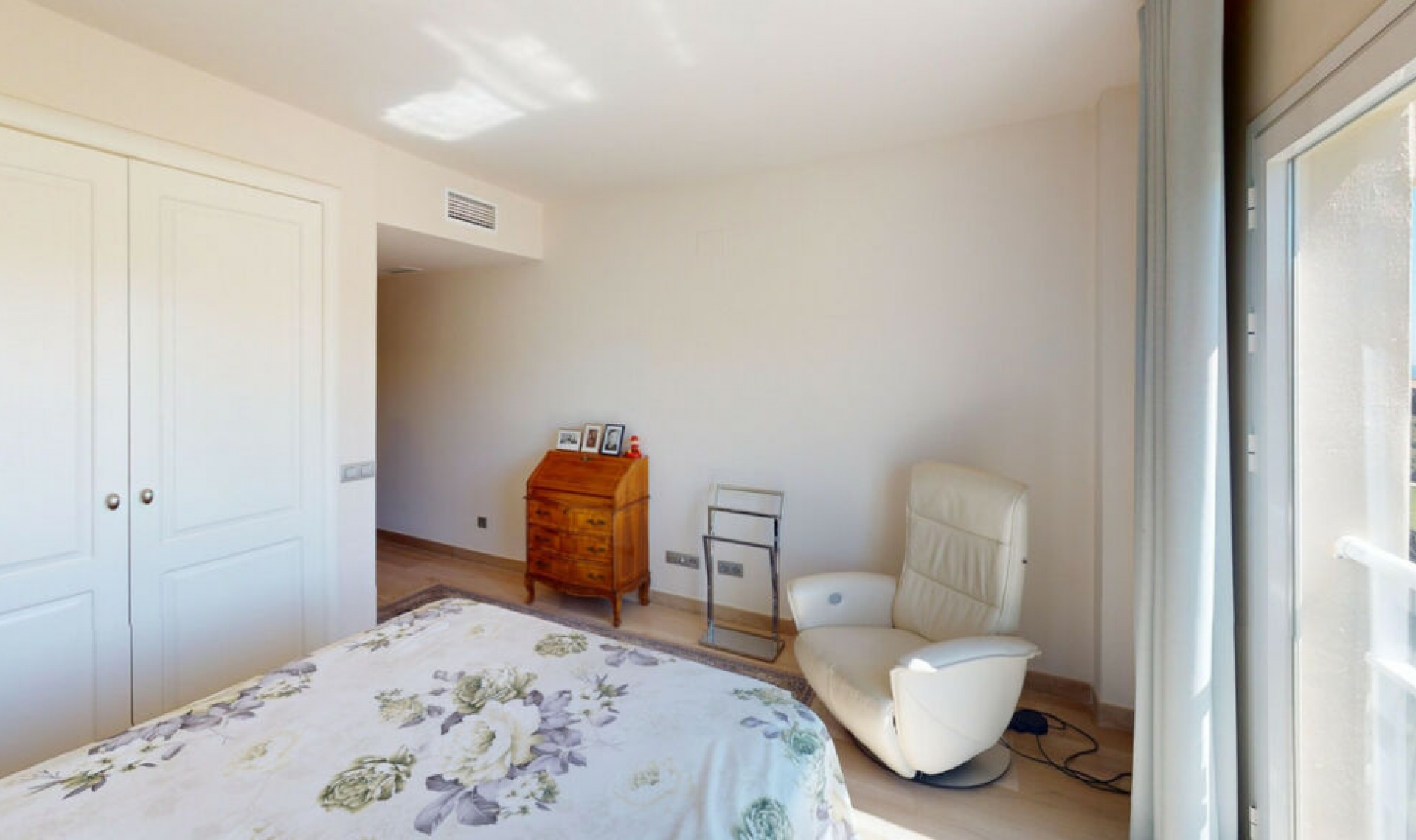 Resale - Apartment -
Mijas