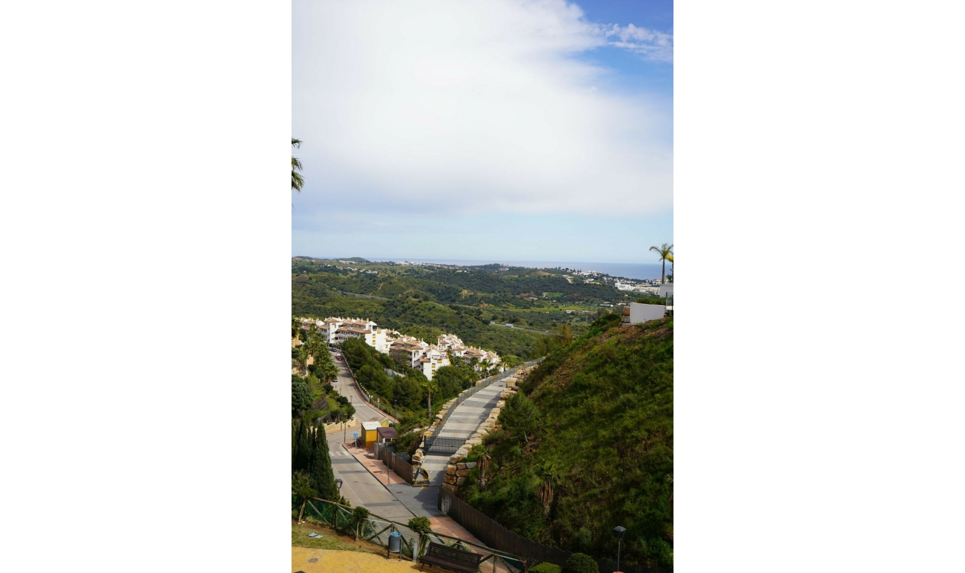 Resale - Apartment -
Mijas