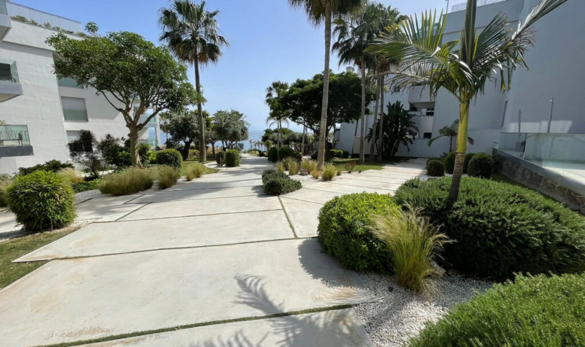 Resale - Apartment -
Mijas