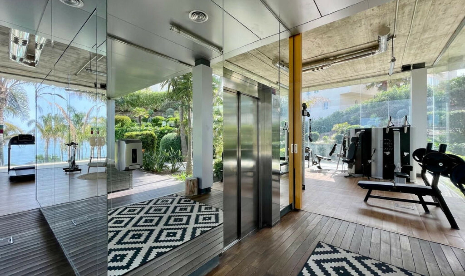 Resale - Apartment -
Mijas