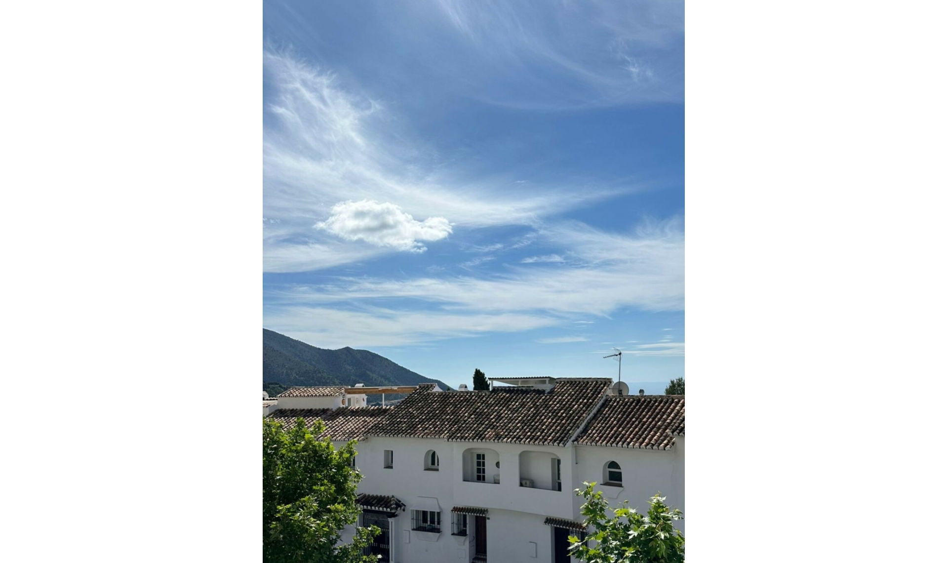 Resale - Apartment -
Mijas