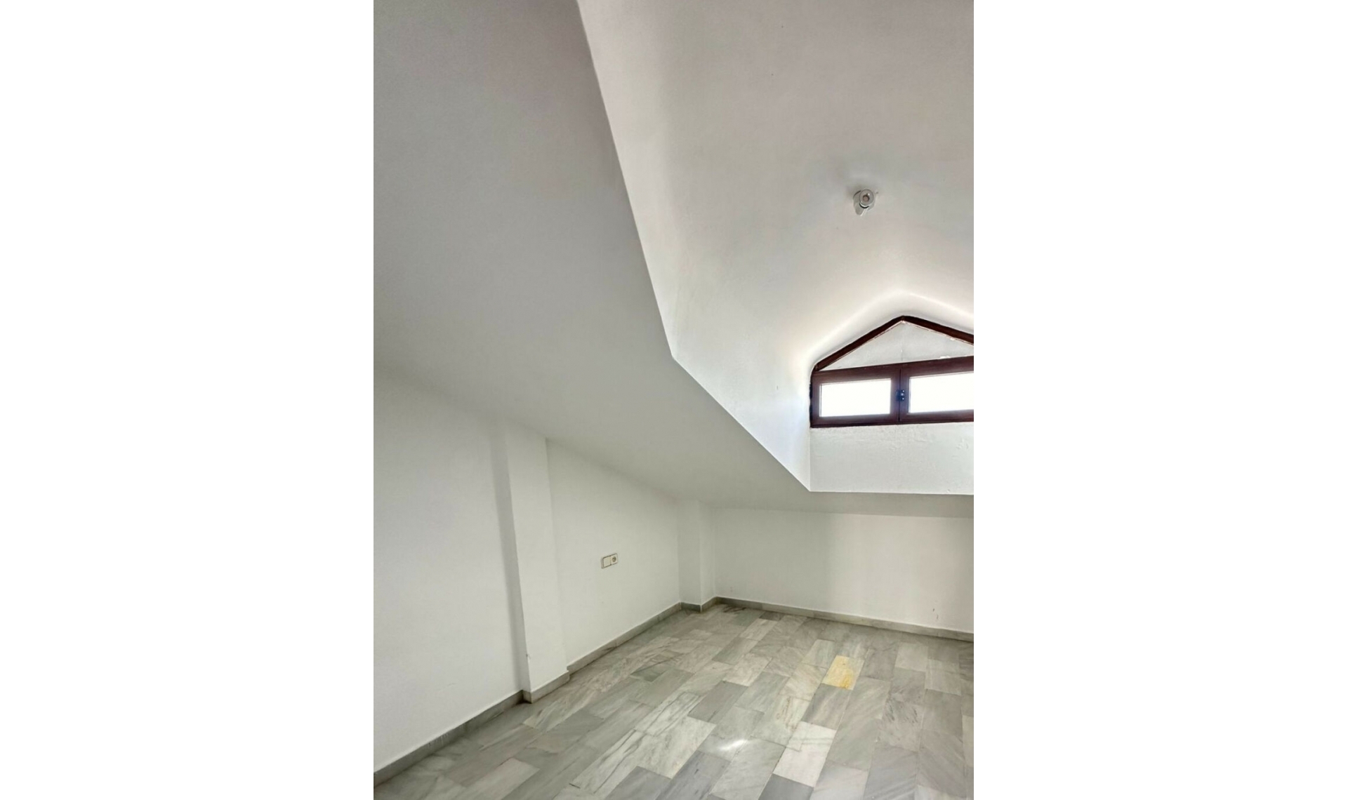 Resale - Apartment -
Mijas