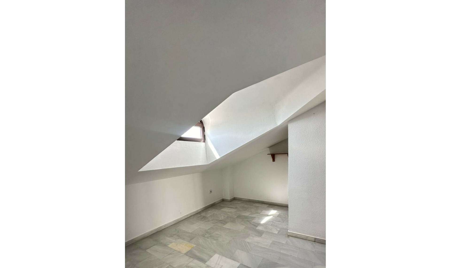Resale - Apartment -
Mijas