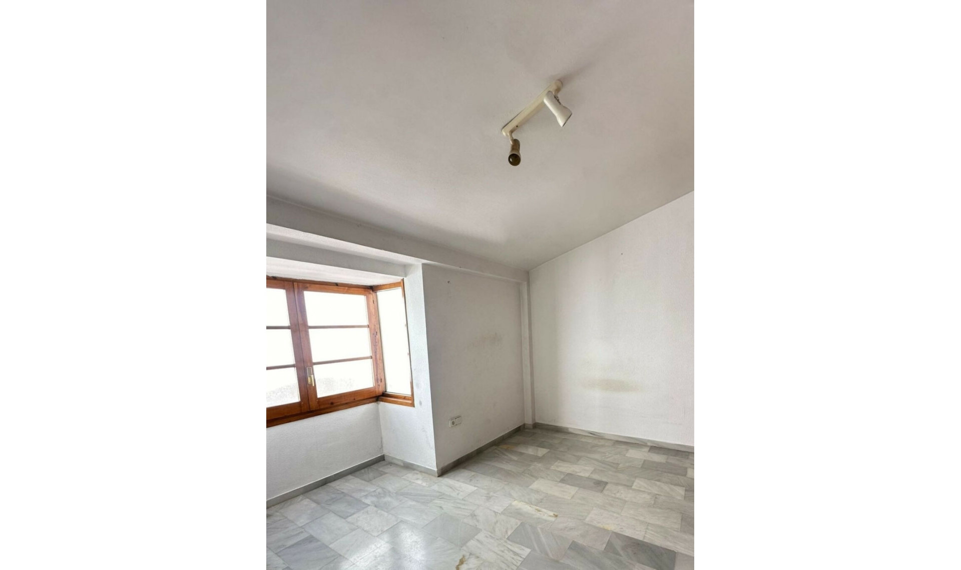 Resale - Apartment -
Mijas