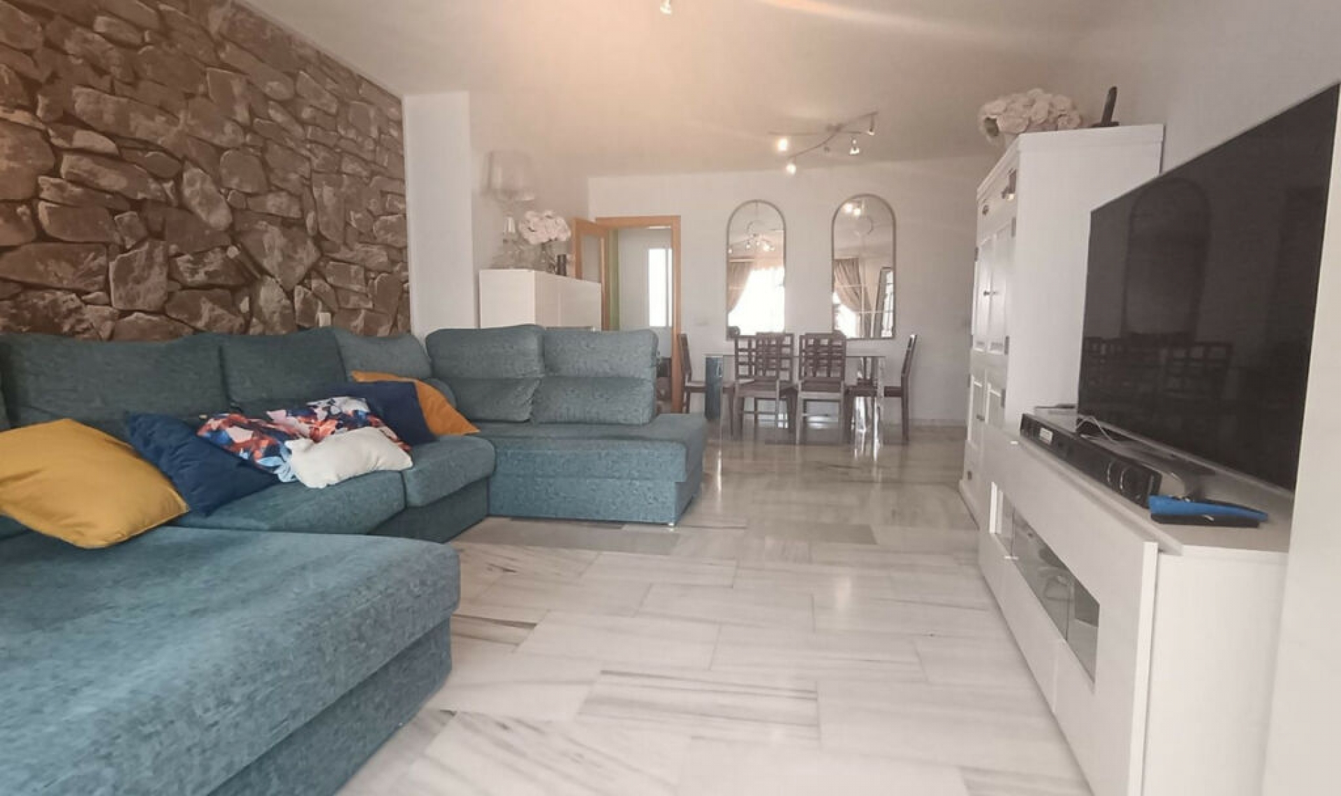 Resale - Apartment -
Mijas
